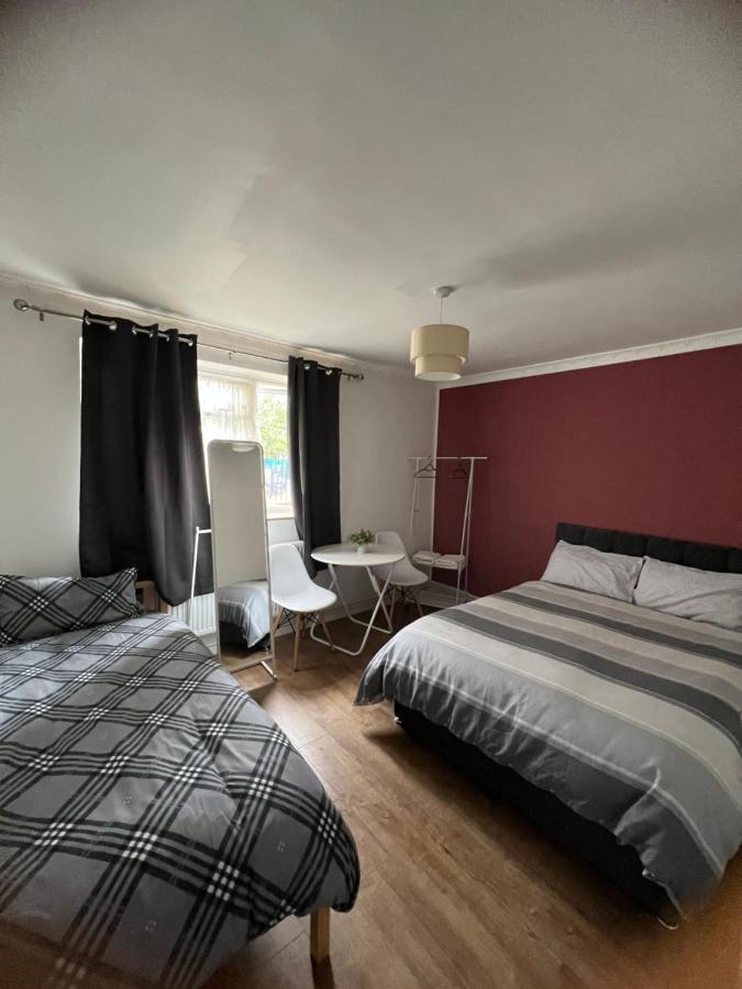 Large Room With Two Bed In Central London Londres Exterior foto